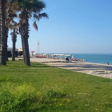 With 2 Bedrooms In San Tommaso Tre Archi With Wonderful Sea View And Furnished Terrace 200 M From The Beach