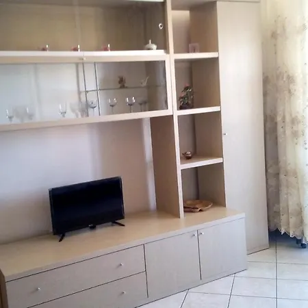 Apartment With 2 Bedrooms In San Tommaso Tre Archi With Wonderful Sea View And Furnished Terrace 200 M From The Beach